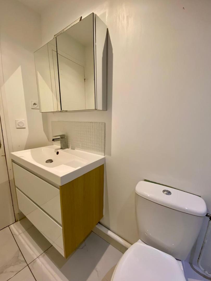 Appartement Familial Proche Saint-Lazarre - 6P باريس المظهر الخارجي الصورة